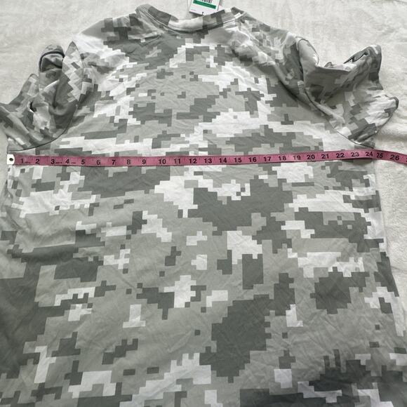 Nike Dri Fit Cleveland Browns Shirt Mens XL Camo NFL Salute to Service USA Flag - Picture 9 of 12